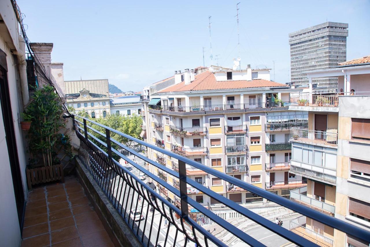 Next City Center San Sebastian Bus & Train Station Free Wifi Esterno foto